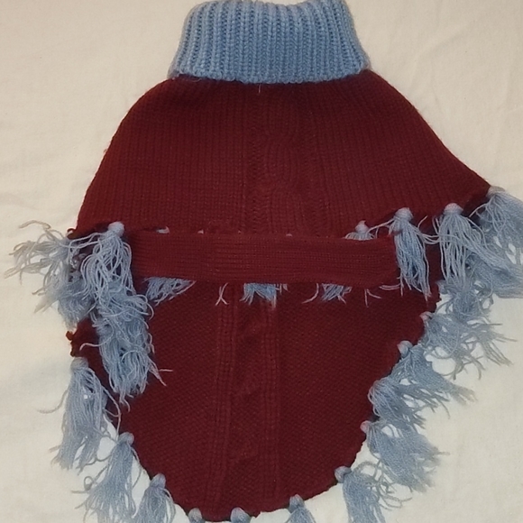 ❤️ HOST PICK 🎉 Dog Poncho Bark Boutique Small 🎉 - Picture 5 of 8